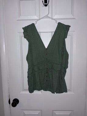 Old Navy Olive Green Button-Front V-Neck Ruffle Sleeve Blouse